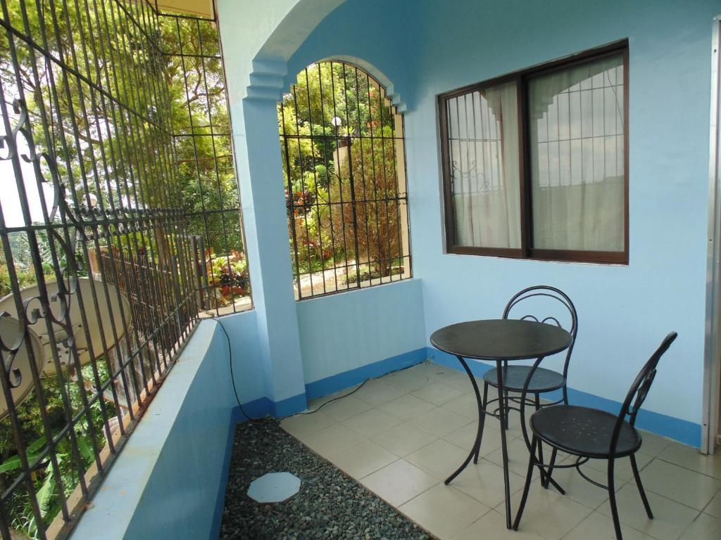 Royal Taal Inn Tagaytay City Pokój zdjęcie