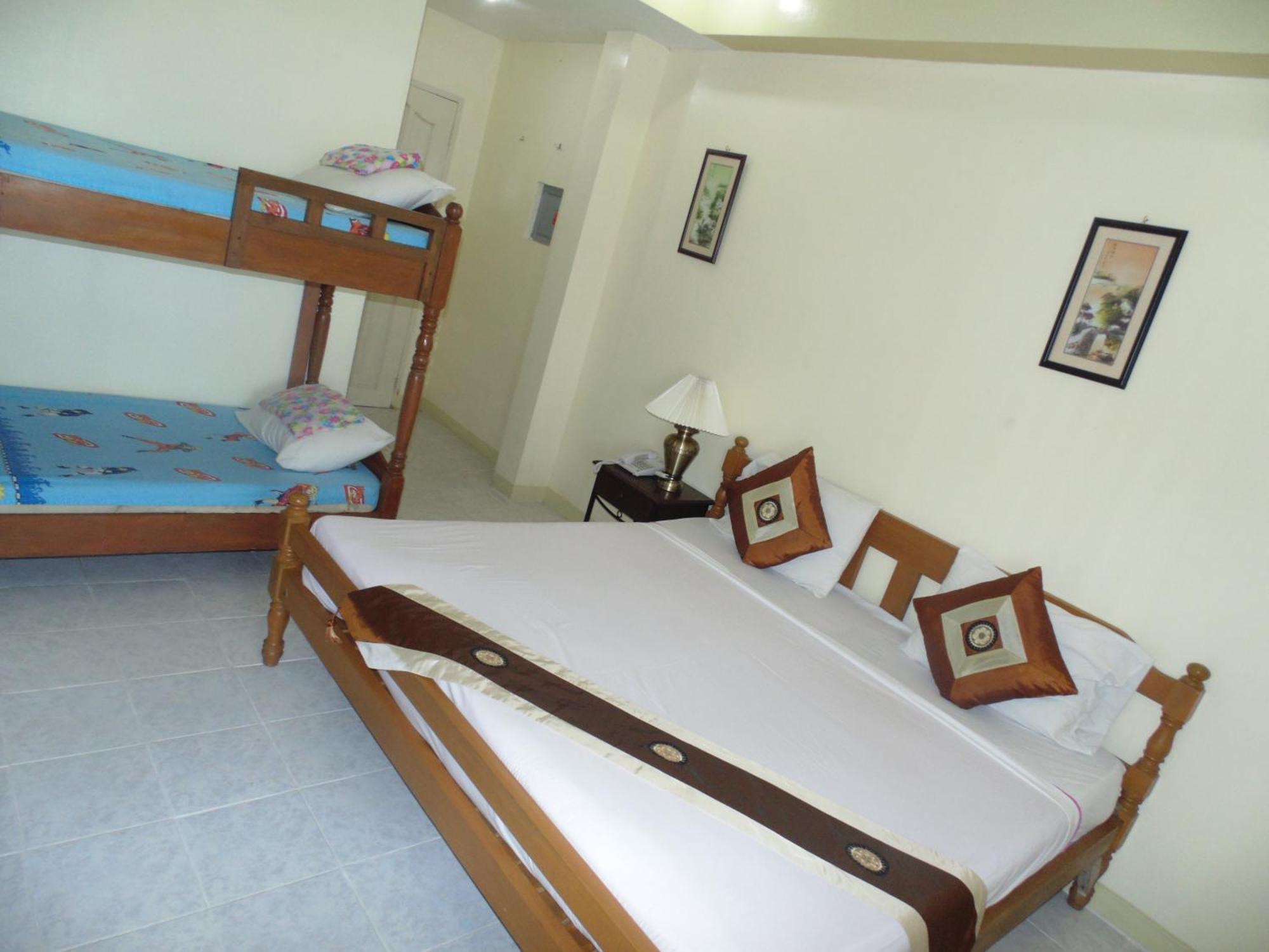 Royal Taal Inn Tagaytay City Zewnętrze zdjęcie