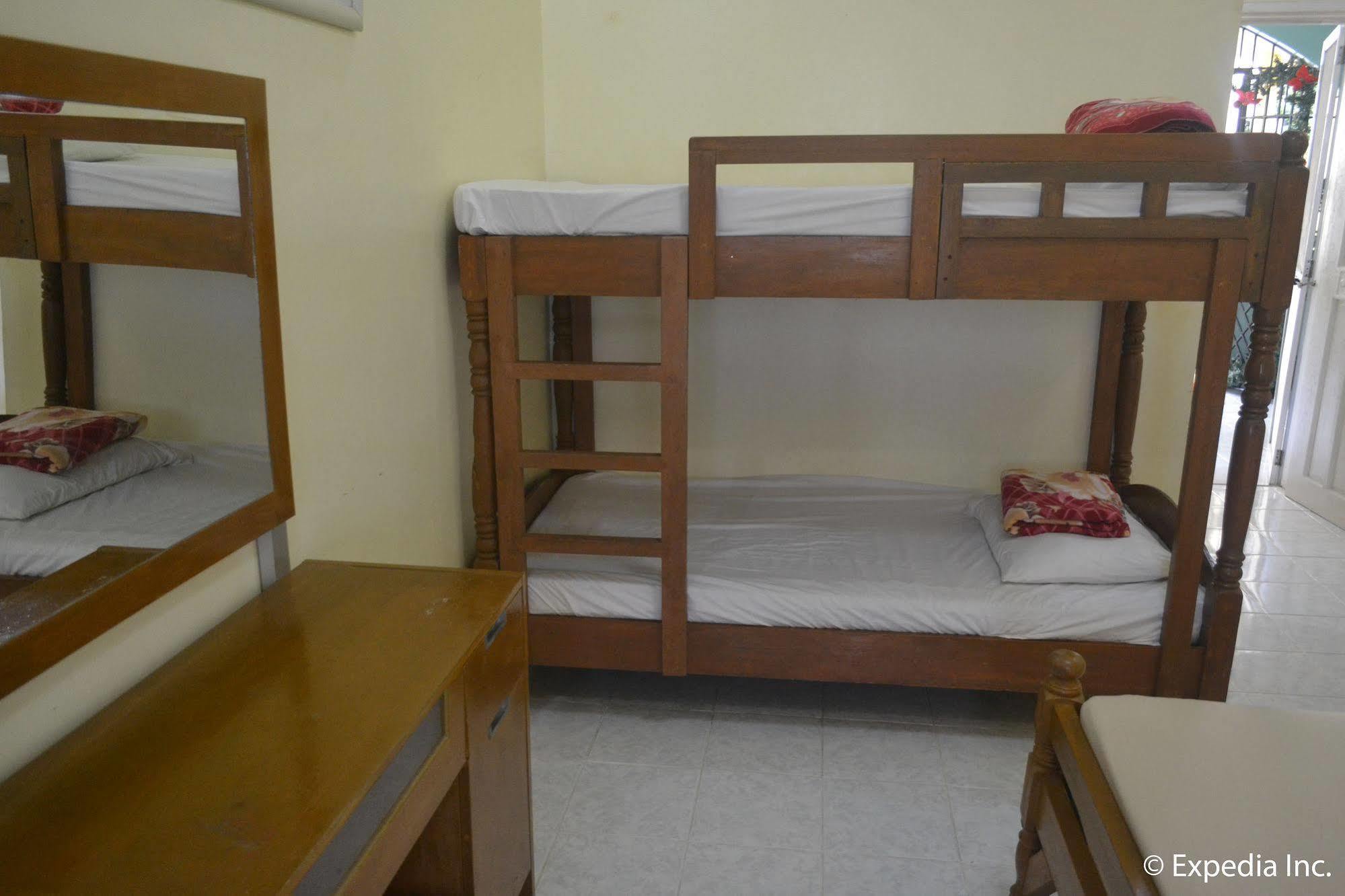 Royal Taal Inn Tagaytay City Zewnętrze zdjęcie