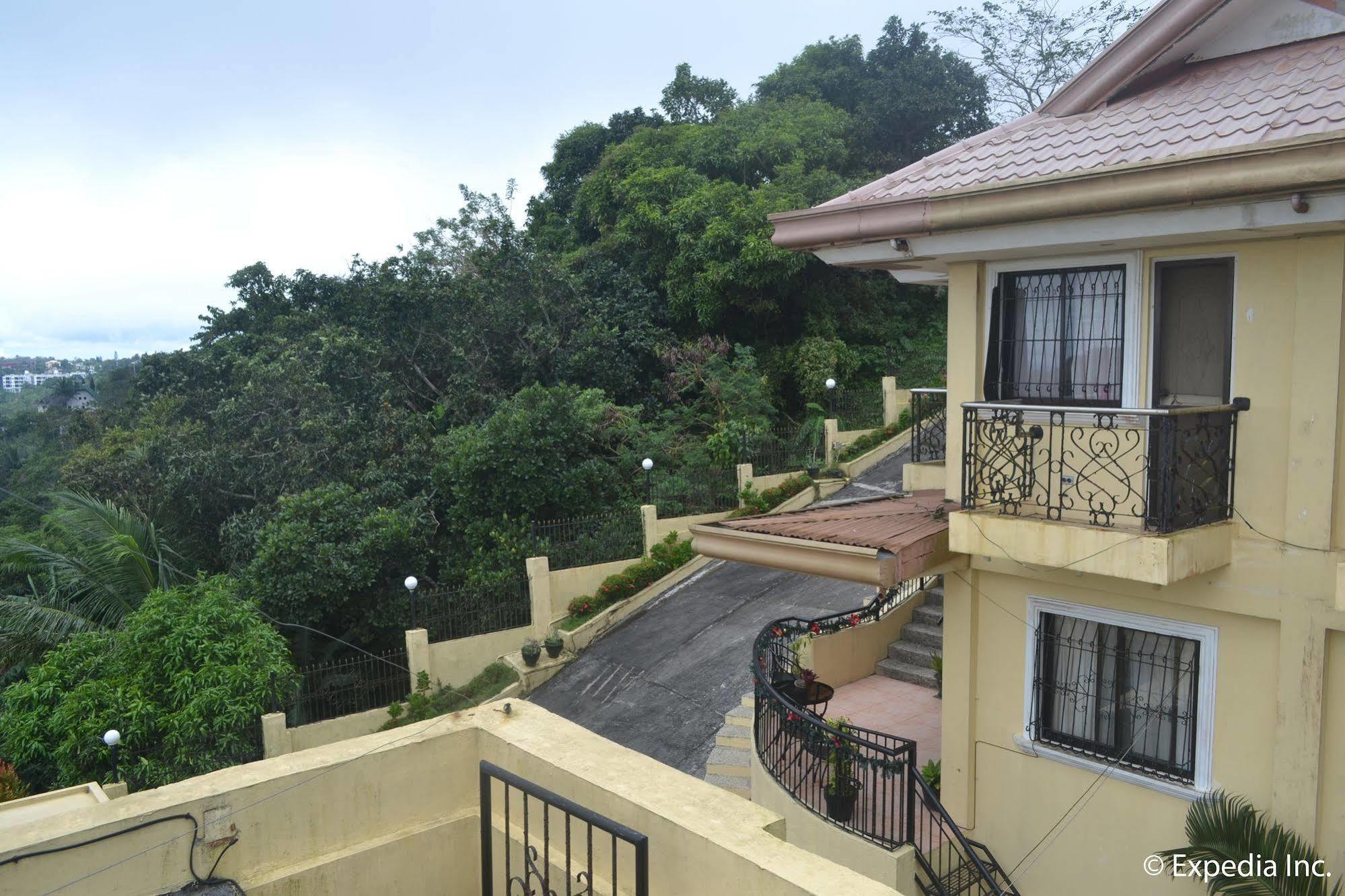Royal Taal Inn Tagaytay City Zewnętrze zdjęcie