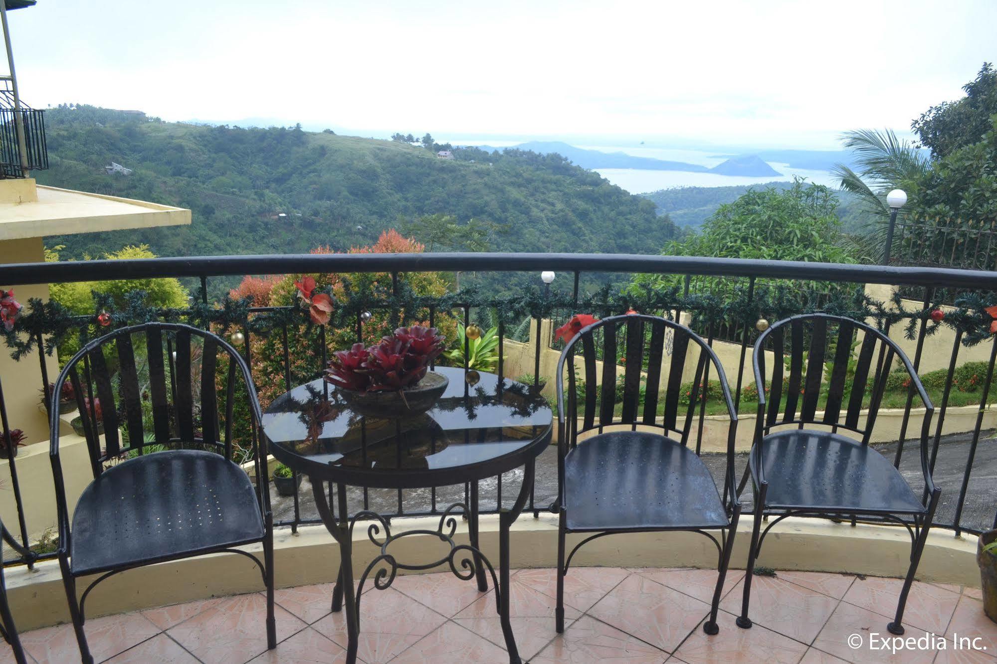 Royal Taal Inn Tagaytay City Zewnętrze zdjęcie