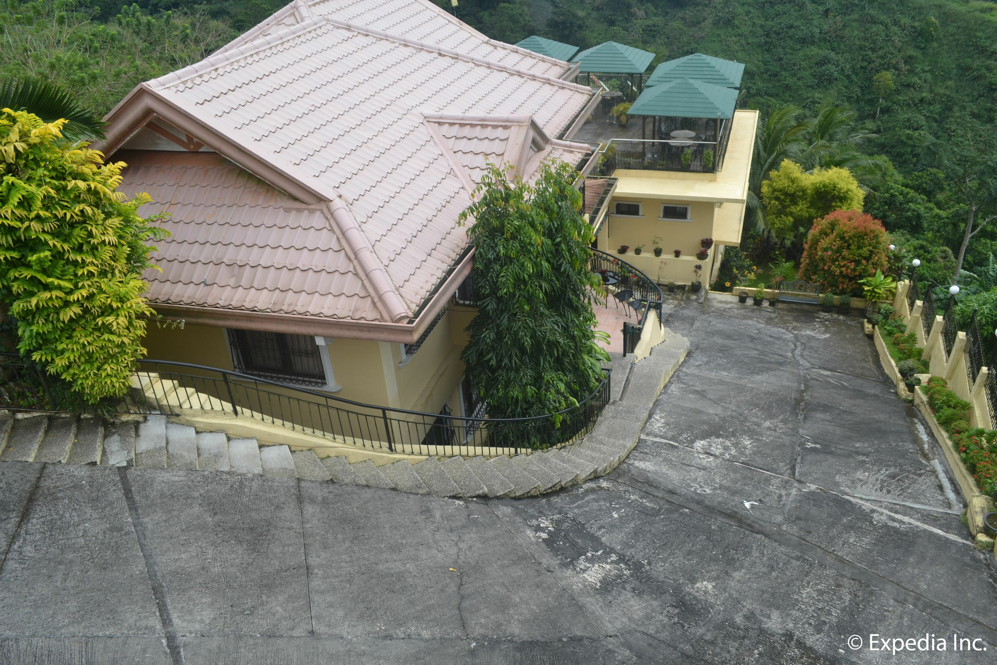 Royal Taal Inn Tagaytay City Zewnętrze zdjęcie