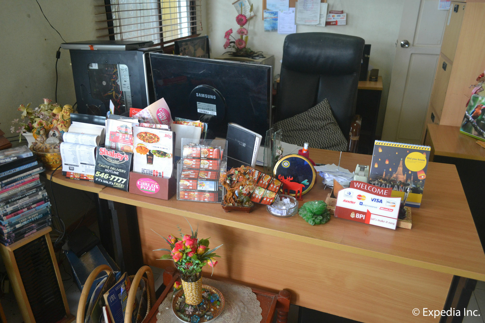 Royal Taal Inn Tagaytay City Zewnętrze zdjęcie